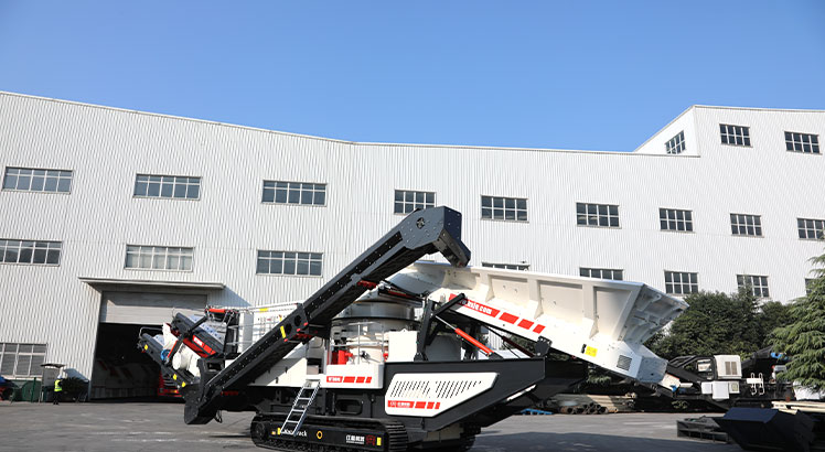 移動破碎機性能怎么樣，有沒有移動破碎石子現場視頻可看？