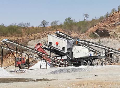 石頭移動破碎站生產現場