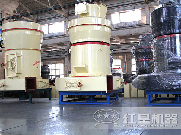 石灰巖磨粉機生產車間