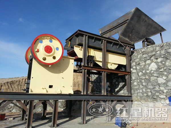 紅星破碎設(shè)備生產(chǎn)現(xiàn)場(chǎng)實(shí)拍圖