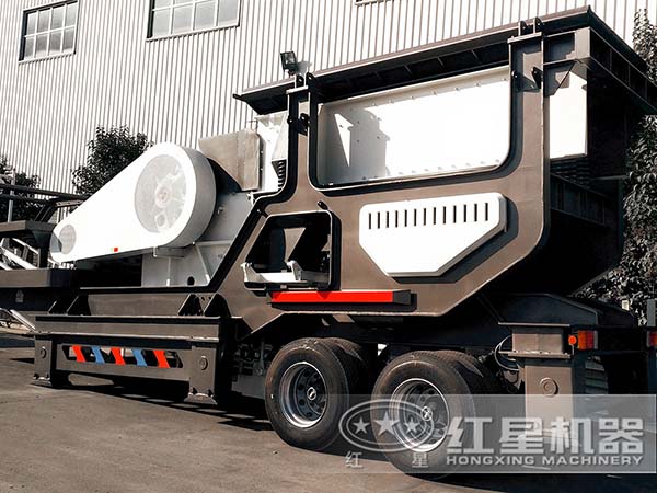 輪胎鄂破移動破碎站實拍