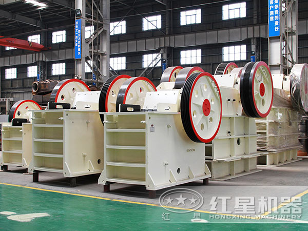 玄武巖鄂式破碎機(jī)廠家實拍