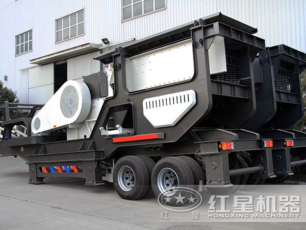 小型移動磕石機設備實拍