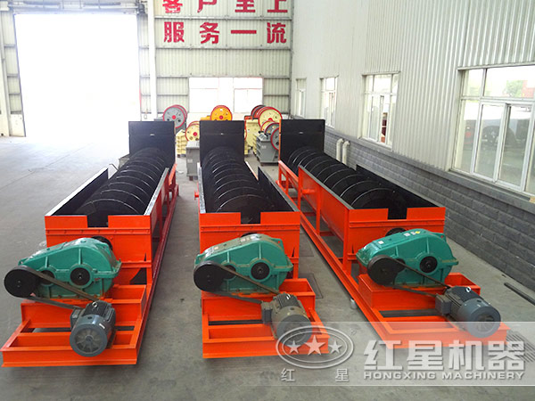 螺旋式風(fēng)化砂洗砂機(jī)設(shè)備實(shí)拍