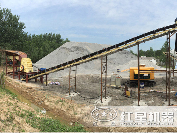 PCZ重錘式破碎機(jī)生產(chǎn)現(xiàn)場