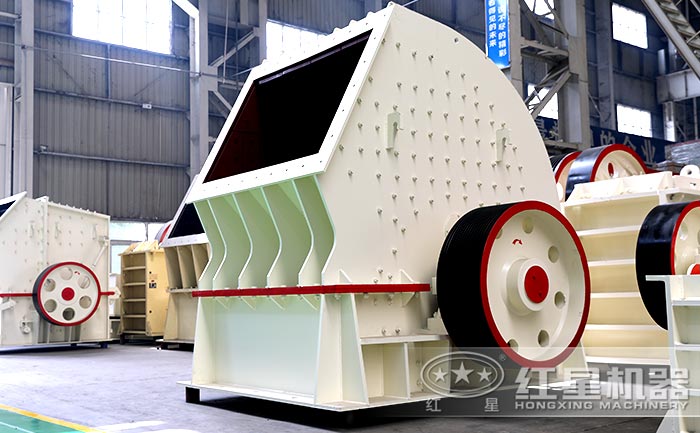 PCZ1410錘式破碎機(jī)