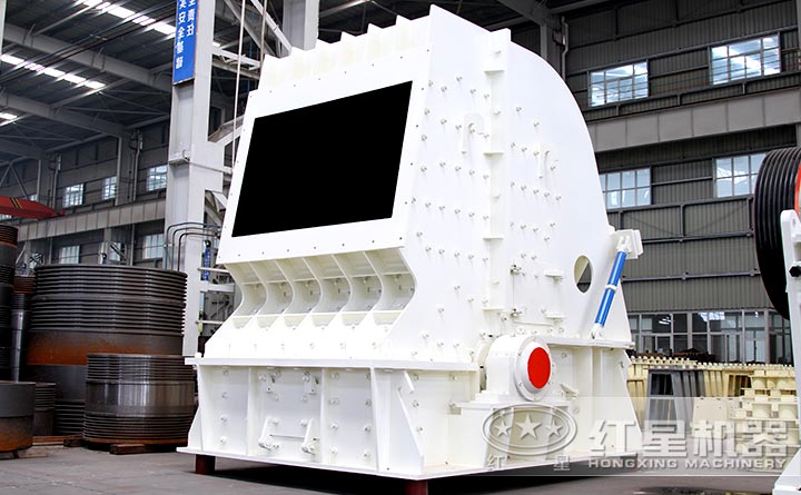 HD德版反擊式碎石機(jī)