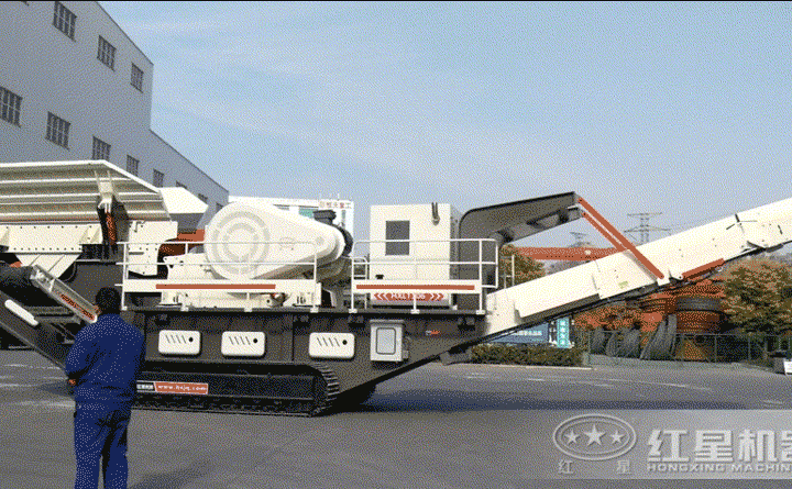 遙控指揮機(jī)器轉(zhuǎn)彎過程