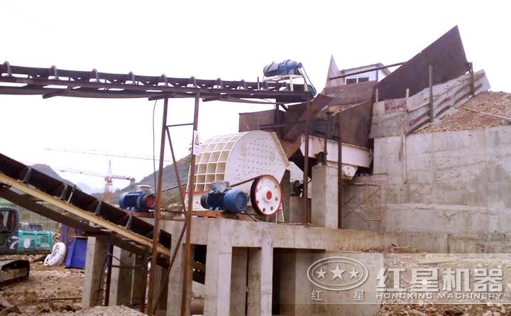 錘式打砂機現場