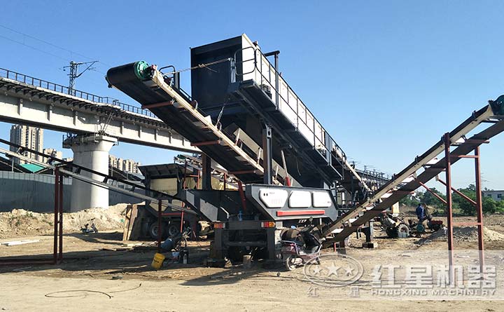 無需安裝，伸縮自如的移動石頭破碎機