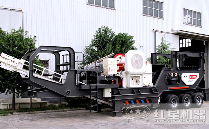 移動(dòng)粗碎設(shè)備：移動(dòng)鄂式破碎機(jī)