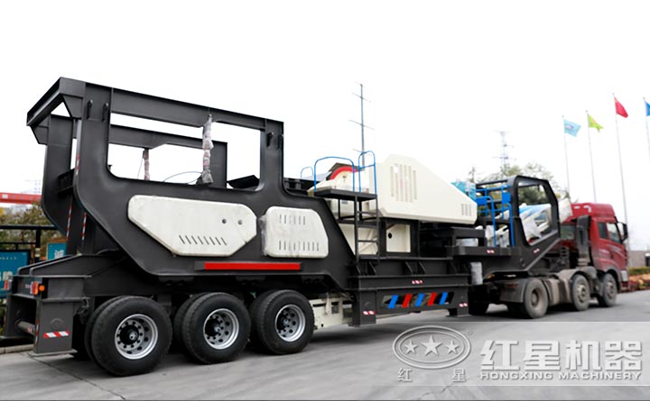 車載移動磕石機(jī)發(fā)貨中