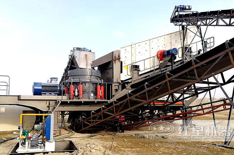 移動(dòng)制砂生產(chǎn)線現(xiàn)場(chǎng)圖