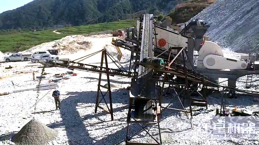 涼山地區移動重錘破作業視頻